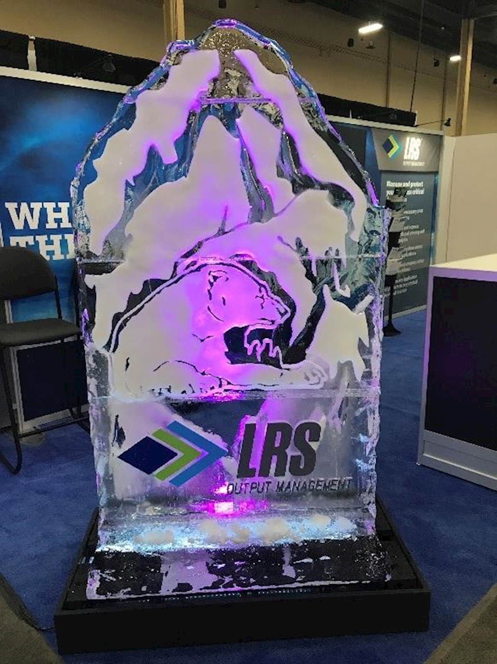 LRS Ice Sculpture Day 2 VMWorld 2018